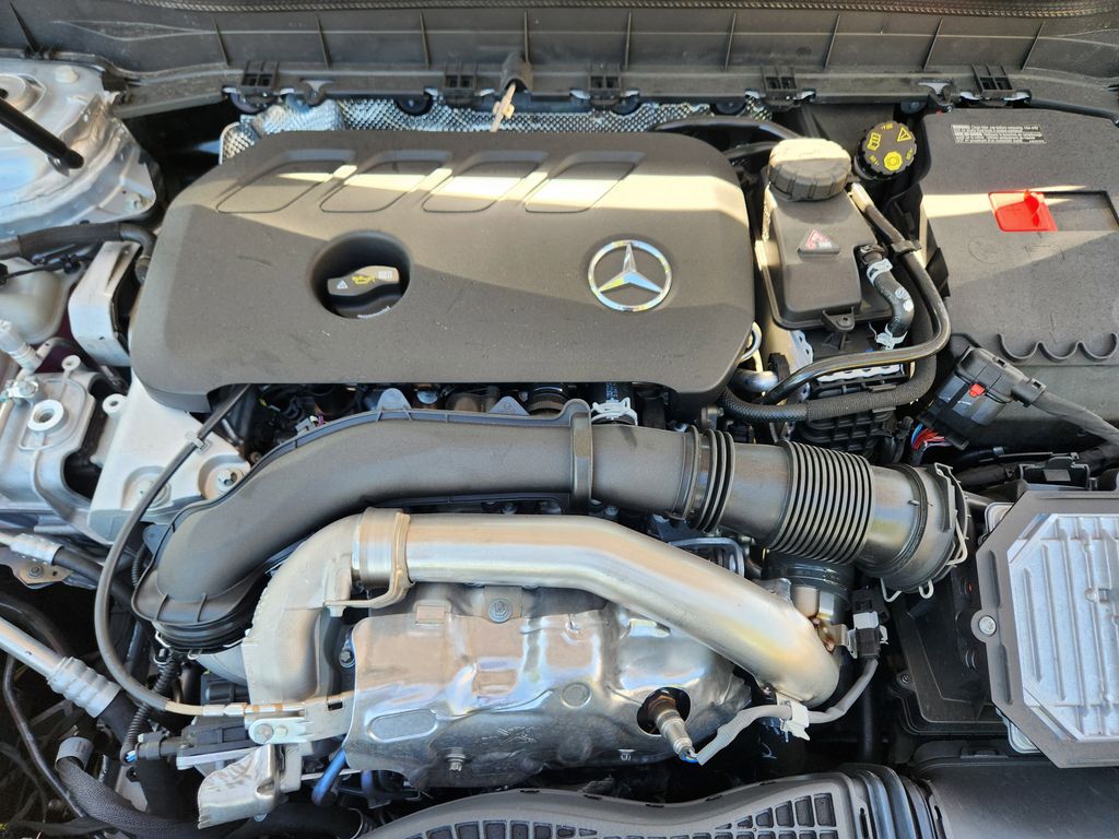 2025 Mercedes-Benz GLB Base - Photo 29