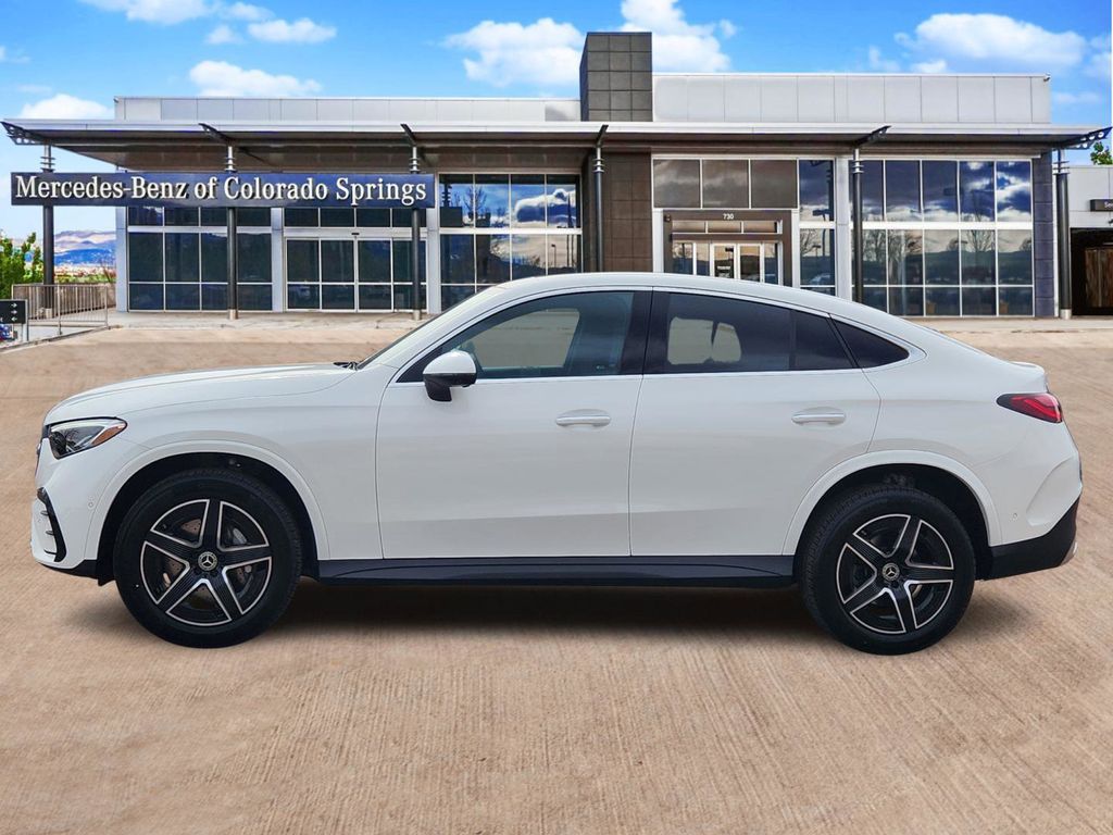 2025 Mercedes Benz GLC 300 4MATIC Coupe photo 4