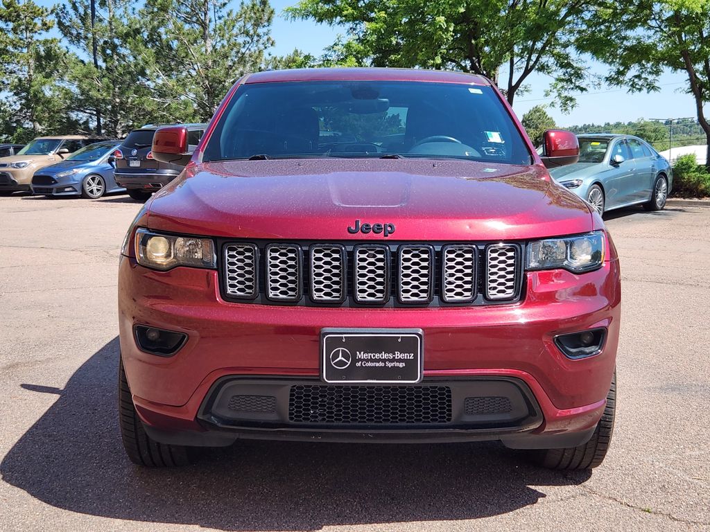 Used 2018 Jeep Grand Cherokee Altitude with VIN 1C4RJFAG1JC179068 for sale in Colorado Springs, CO