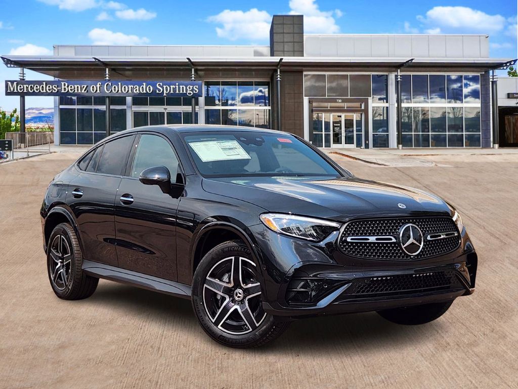 2026 Mercedes-Benz GLC 300 4MATIC