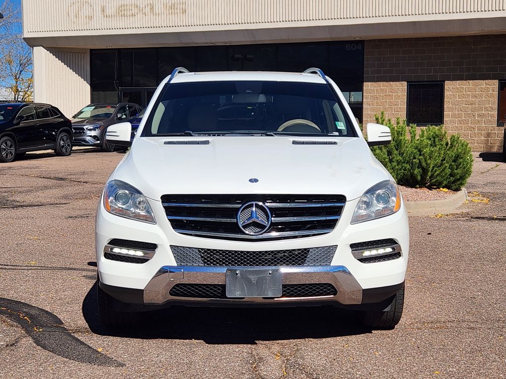2014 Mercedes Benz ML 350 4MATIC photo 2