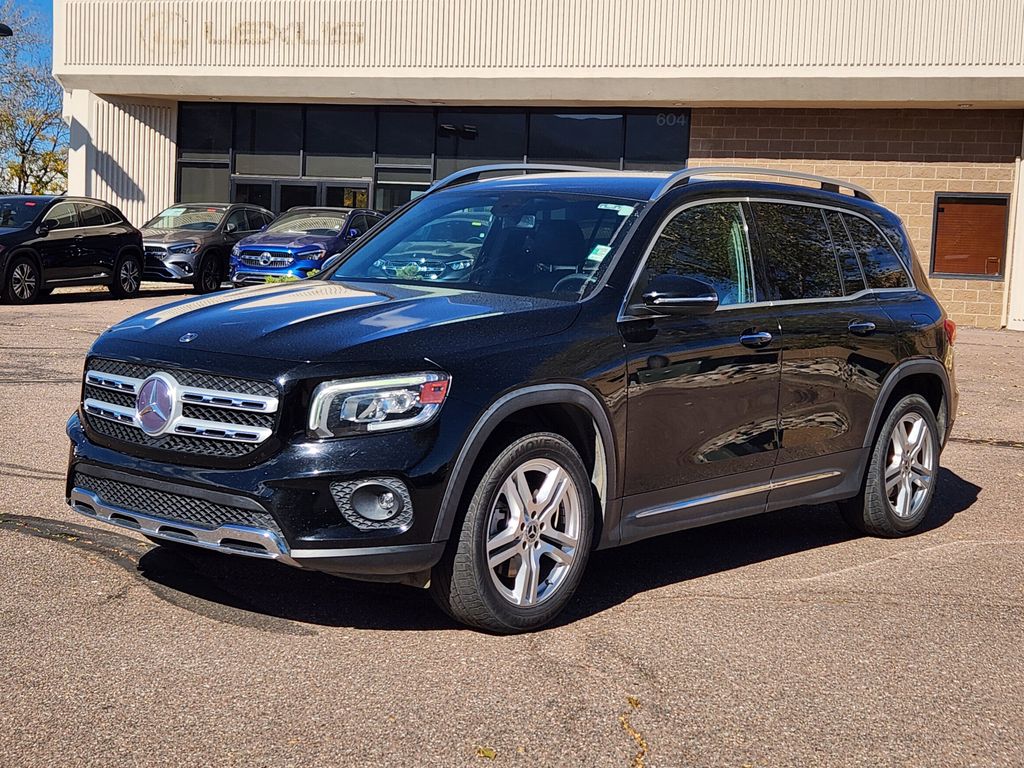 2020 Mercedes Benz GLB 250 4MATIC photo 3