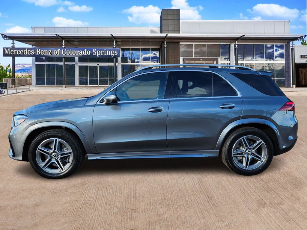 2026 Mercedes Benz GLE 450 4MATIC photo 4