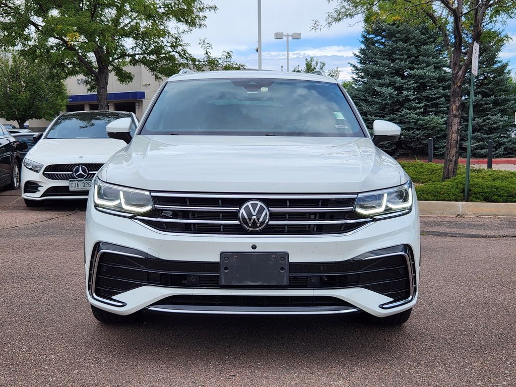 2022 Volkswagen Tiguan SEL Premium R-Line photo 2