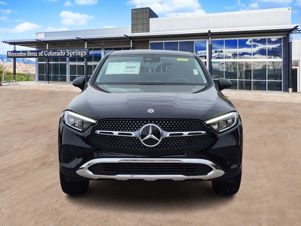2025 Mercedes Benz GLC 300 4MATIC Coupe photo 2