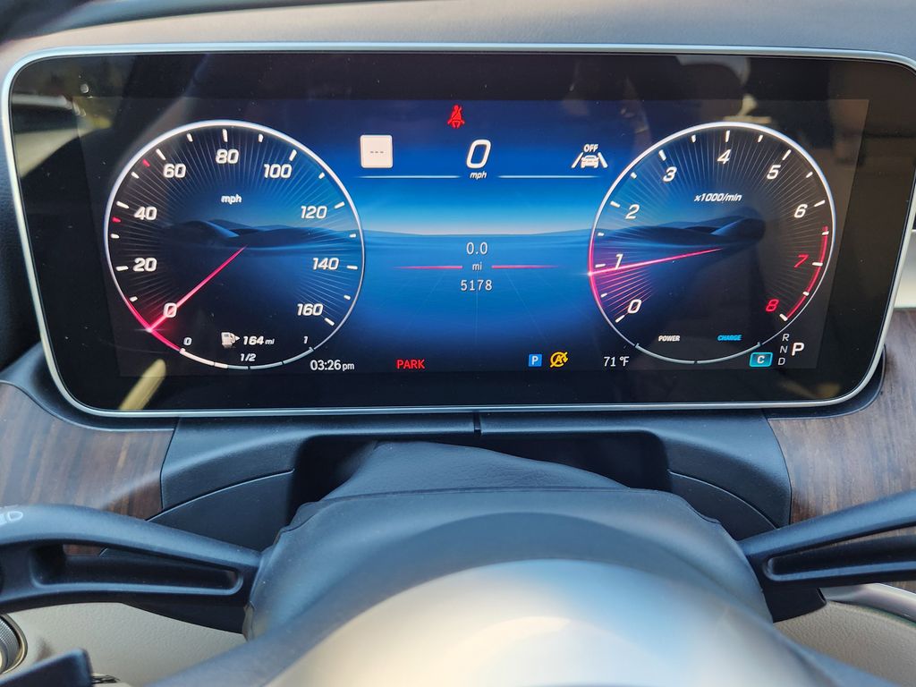 2025 Mercedes-Benz C-Class Sedan C 300 - Photo 15