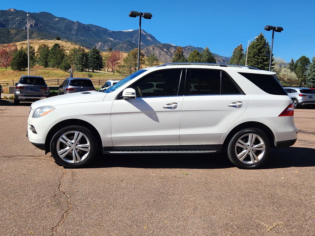 2014 Mercedes Benz ML 350 4MATIC photo 4
