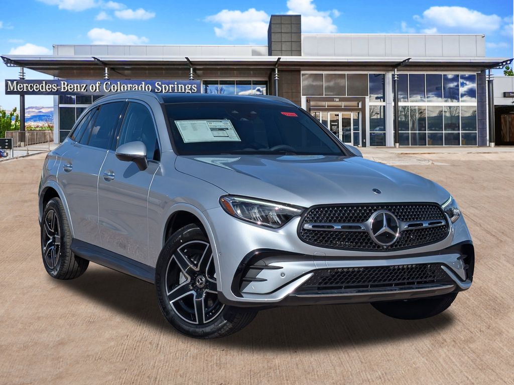 2026 Mercedes-Benz GLC GLC 300 4MATIC's photo