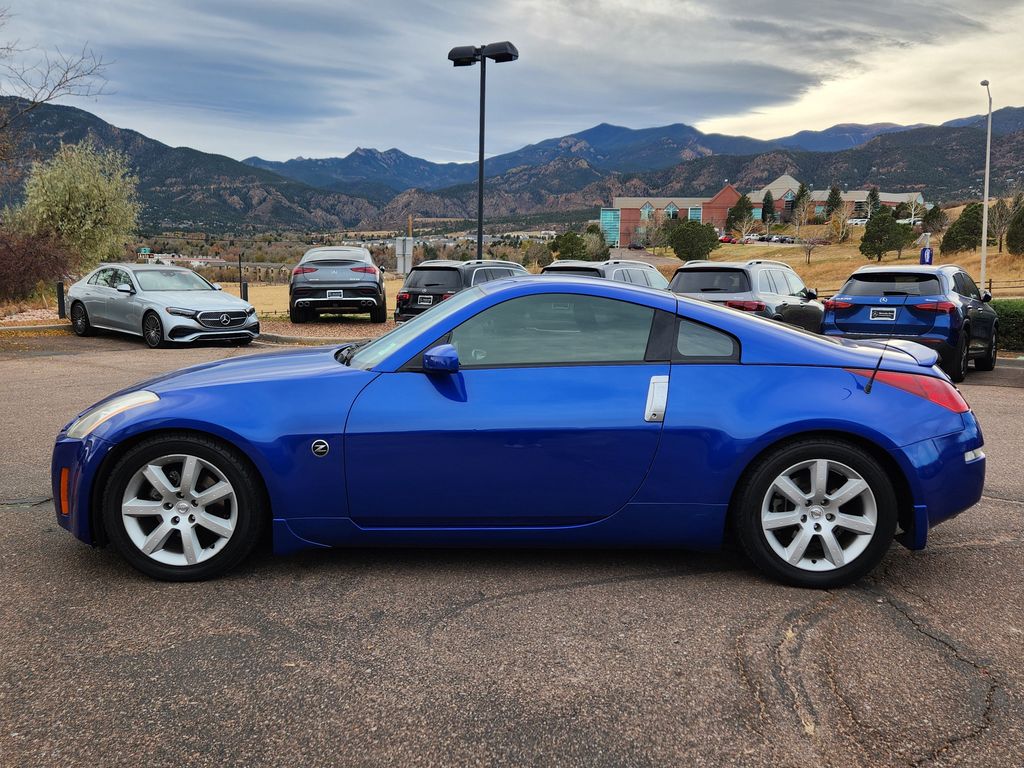 2003 Nissan 350Z Touring photo 4