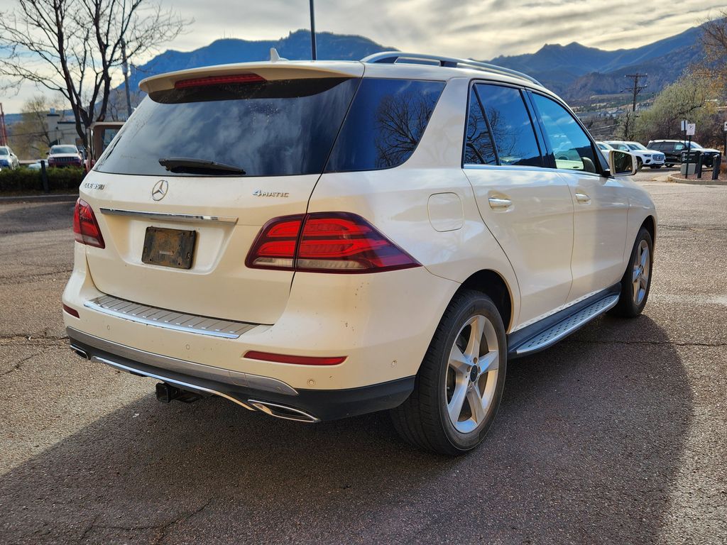 2018 Mercedes Benz GLE 350 4MATIC photo 4
