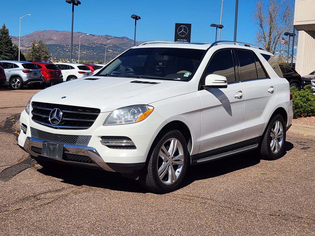 2014 Mercedes Benz ML 350 4MATIC photo 3