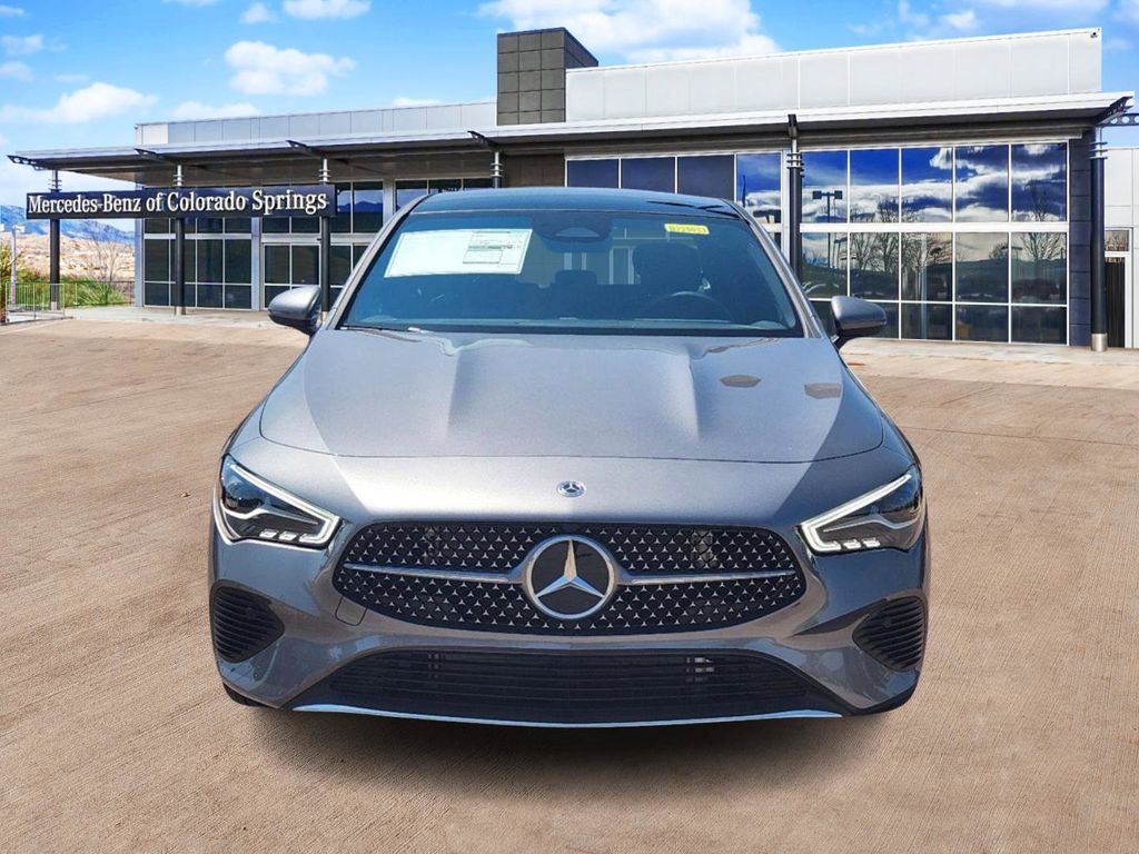 2025 Mercedes Benz CLA 250 4MATIC photo 2