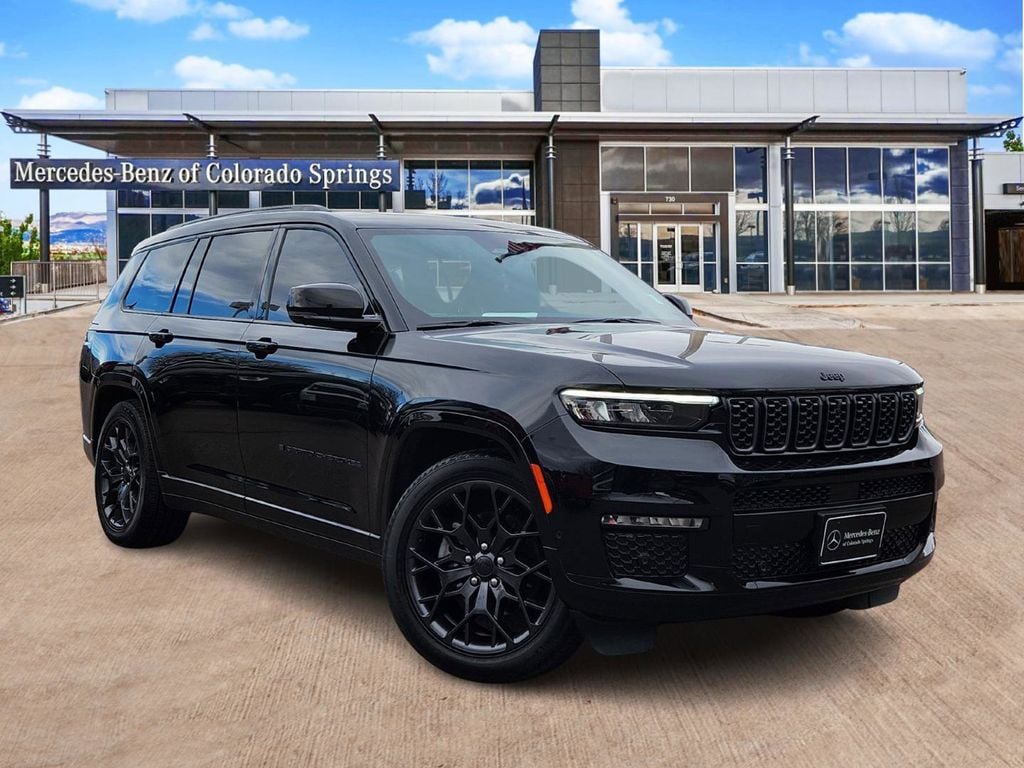 2025 Jeep Grand Cherokee L Summit Reserve's photo