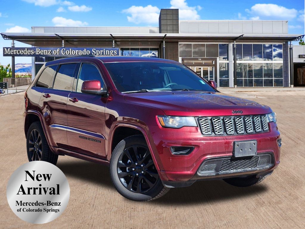 2017 Jeep Grand Cherokee Altitude