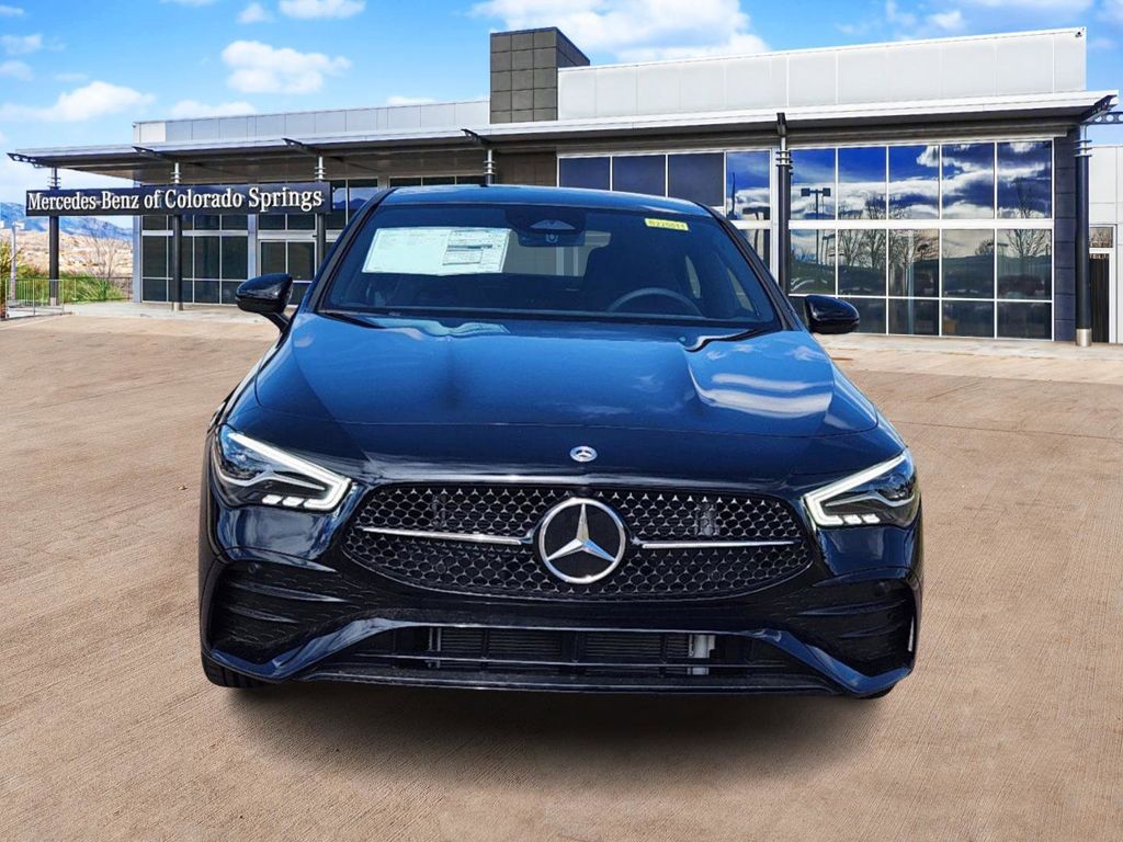 2025 Mercedes Benz CLA 250 4MATIC photo 2