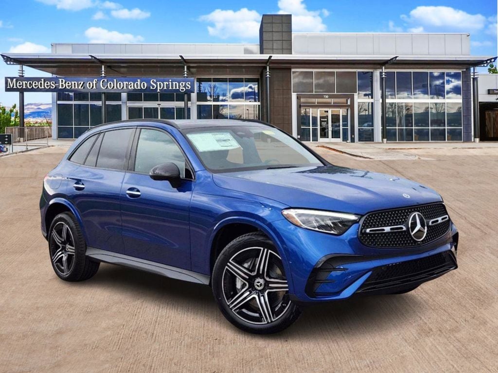 2025 Mercedes-Benz GLC Base's photo