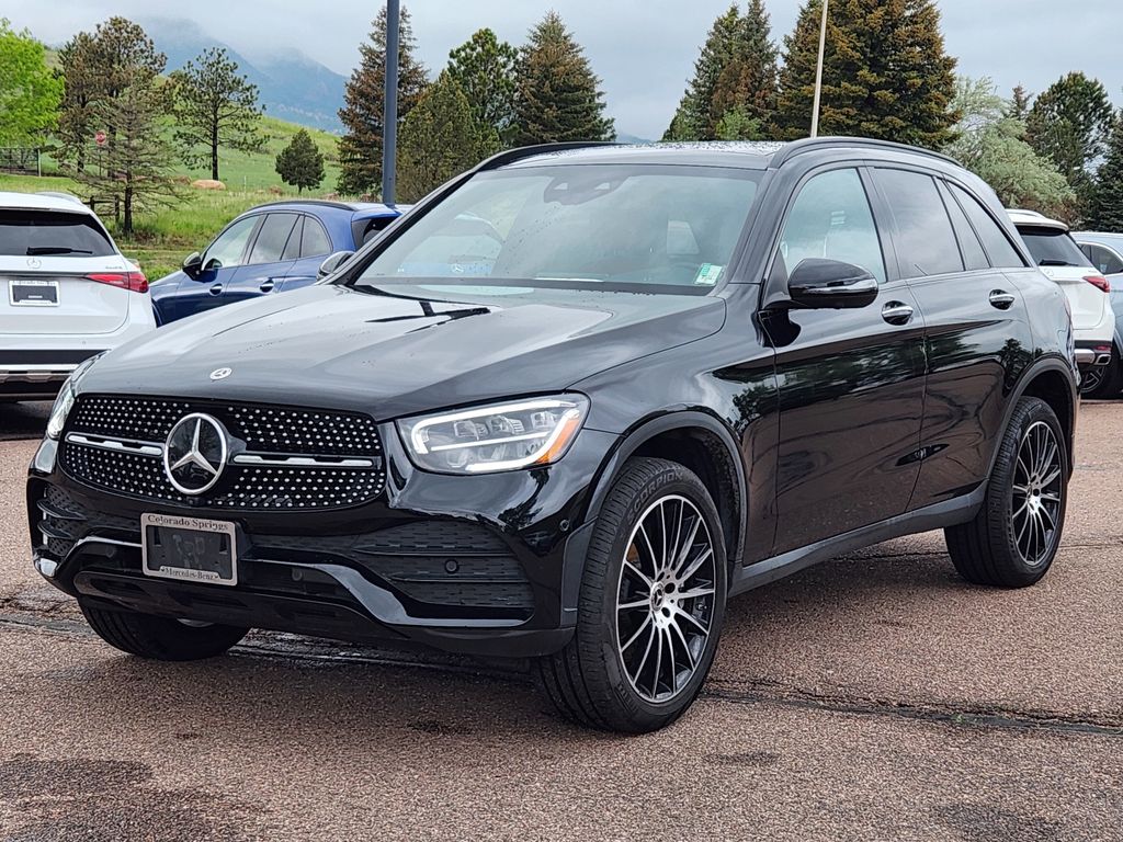 2022 Mercedes Benz GLC 300 4MATIC photo 3