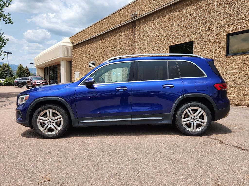2021 Mercedes Benz GLB 250 4MATIC photo 4