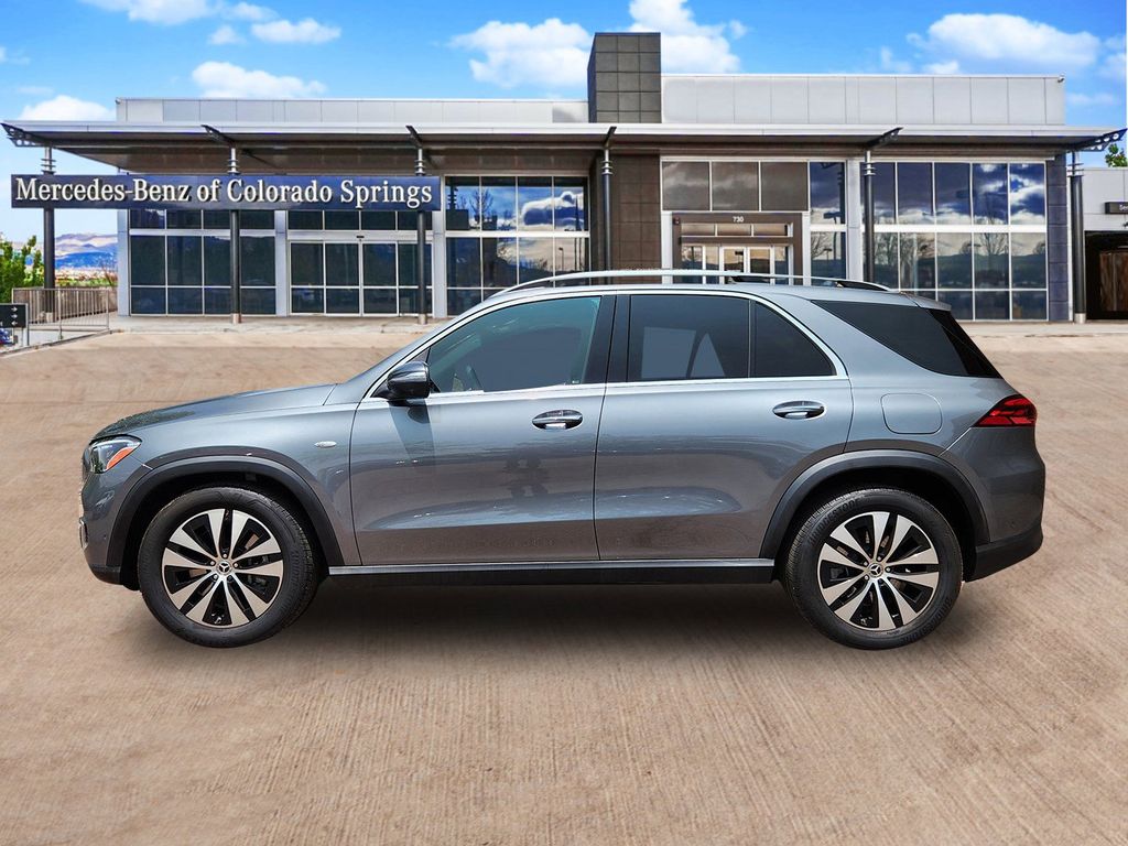 2025 Mercedes Benz GLE 450e 4MATIC photo 4