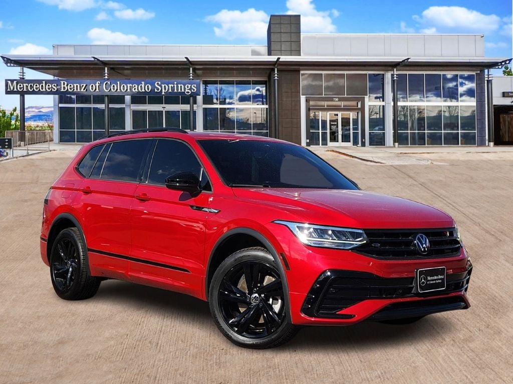 2024 Volkswagen Tiguan SE R-LINE BLACK