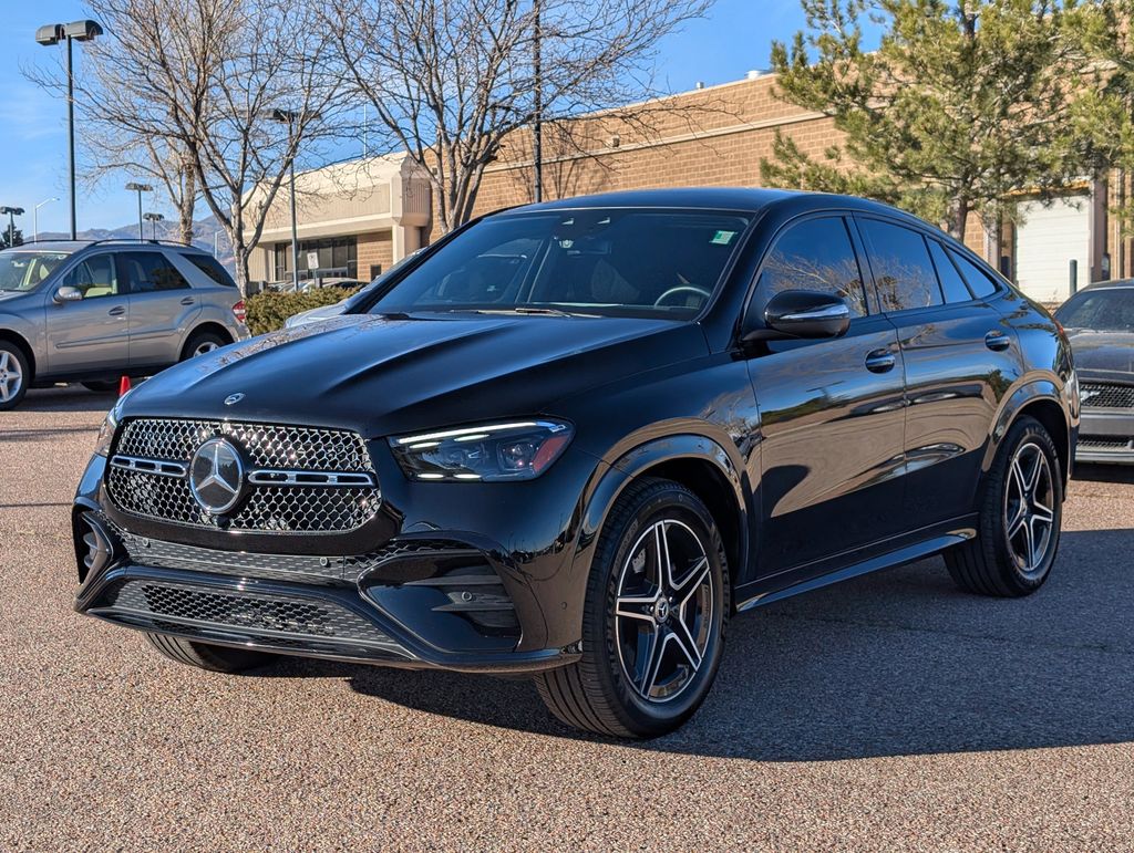 2025 Mercedes Benz GLE 450 4MATIC photo 4