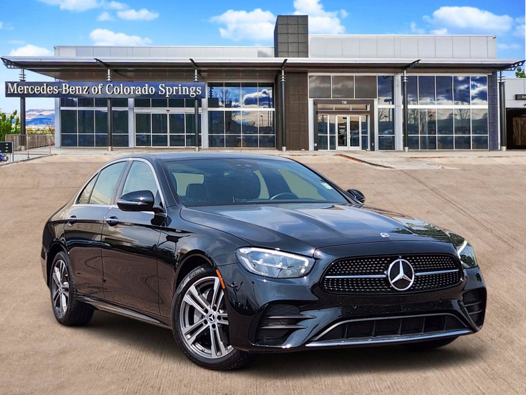 2023 Mercedes-Benz E-Class E350 4MATIC's photo