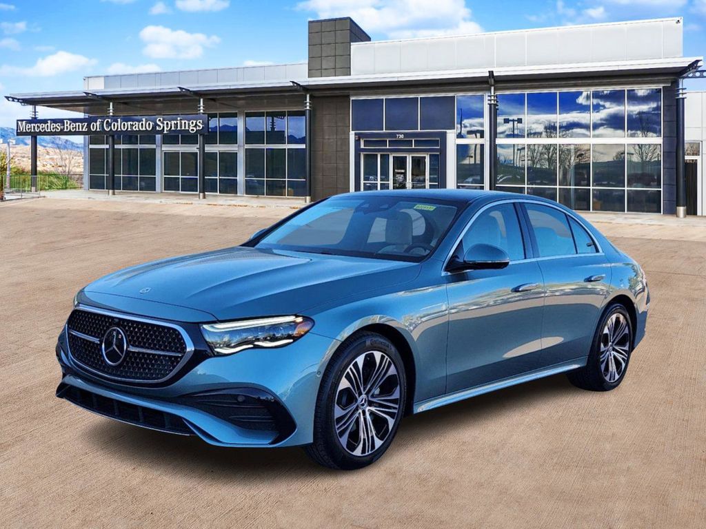 2025 Mercedes Benz E 350 4MATIC photo 3