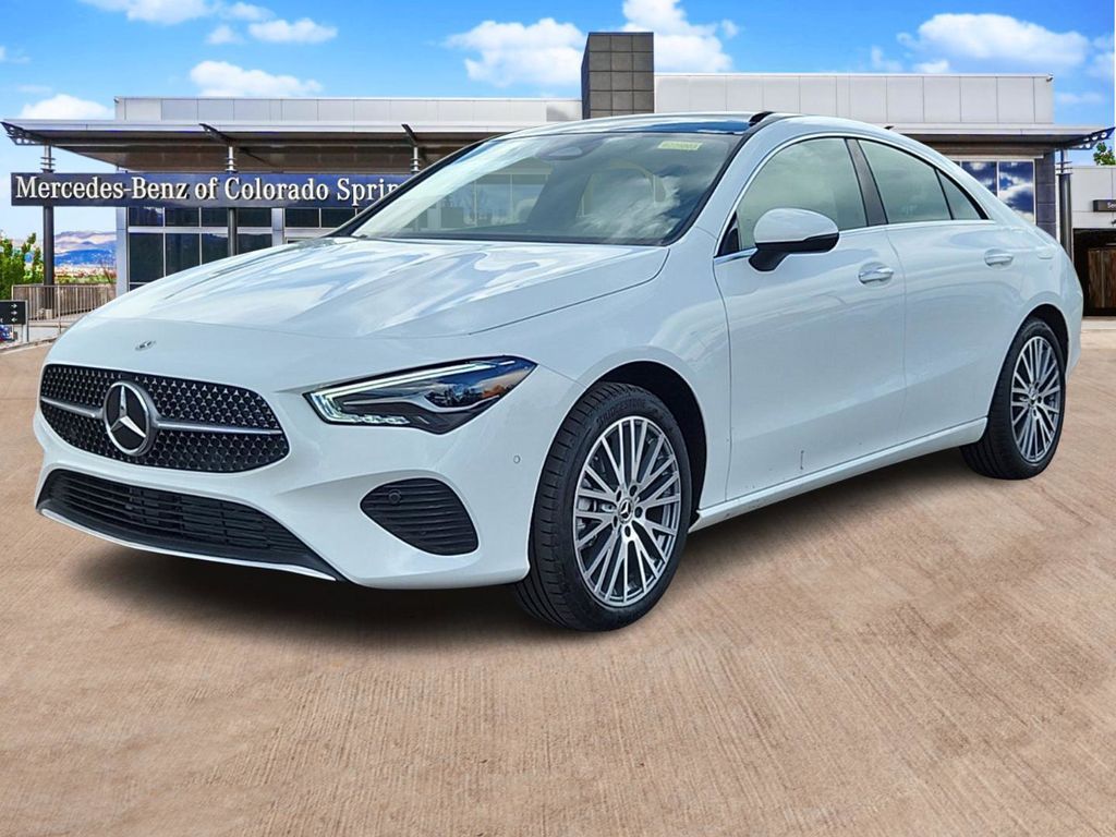 2025 Mercedes Benz CLA 250 4MATIC photo 3