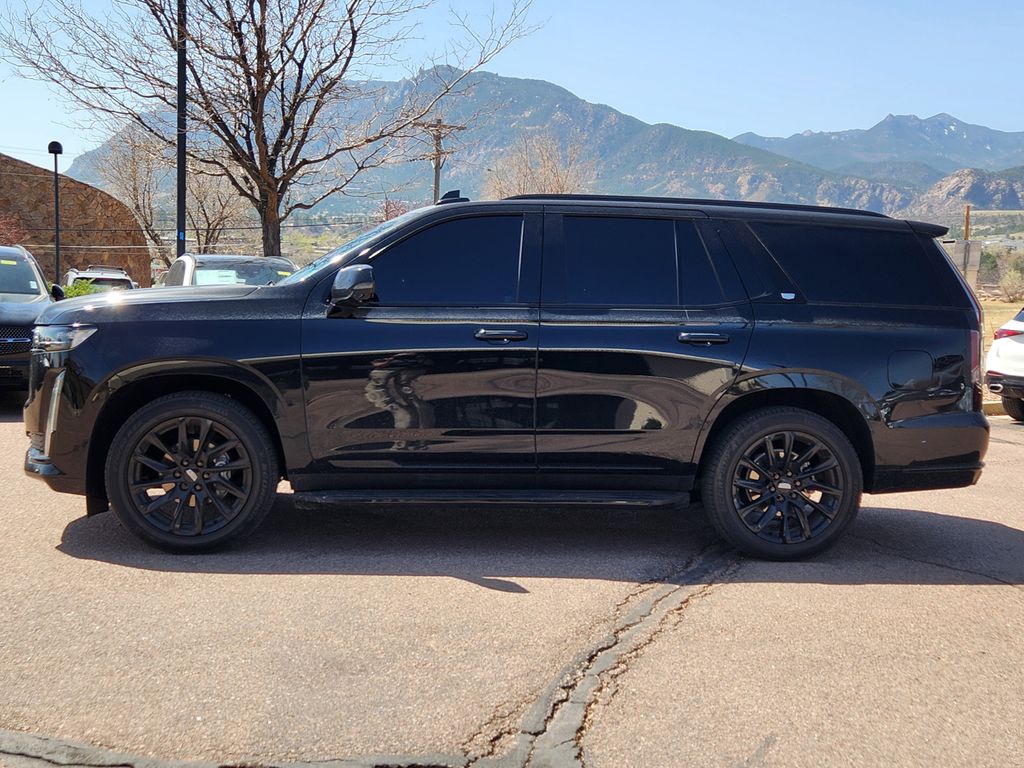 2023 Cadillac Escalade Sport Platinum photo 4