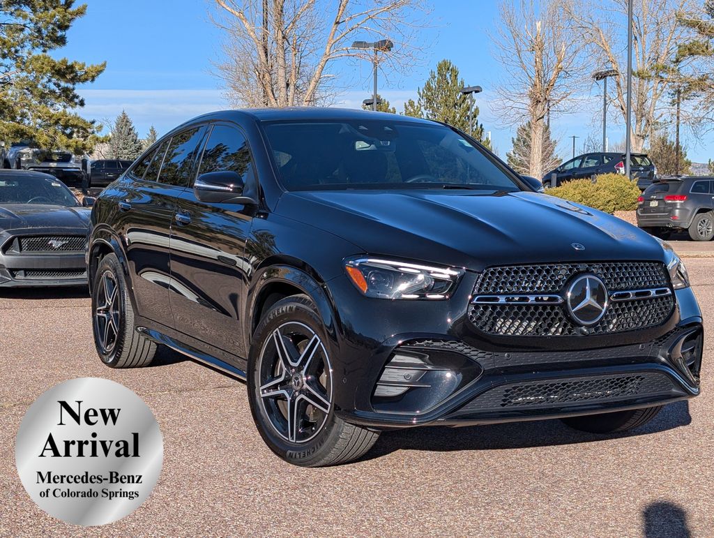 2025 Mercedes Benz GLE 450 4MATIC photo 2