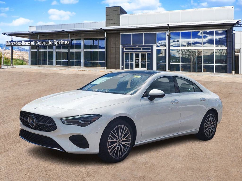 2025 Mercedes Benz CLA 250 4MATIC photo 3