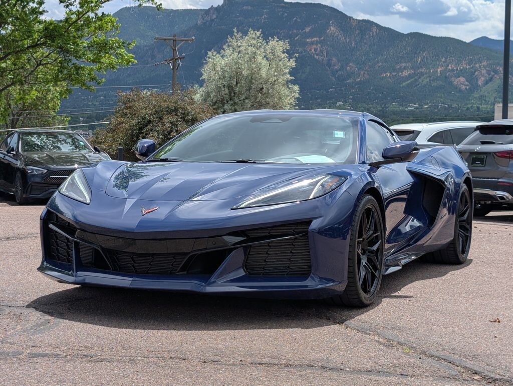 Used 2025 Chevrolet Corvette Z06 w/3LZ Coupe
