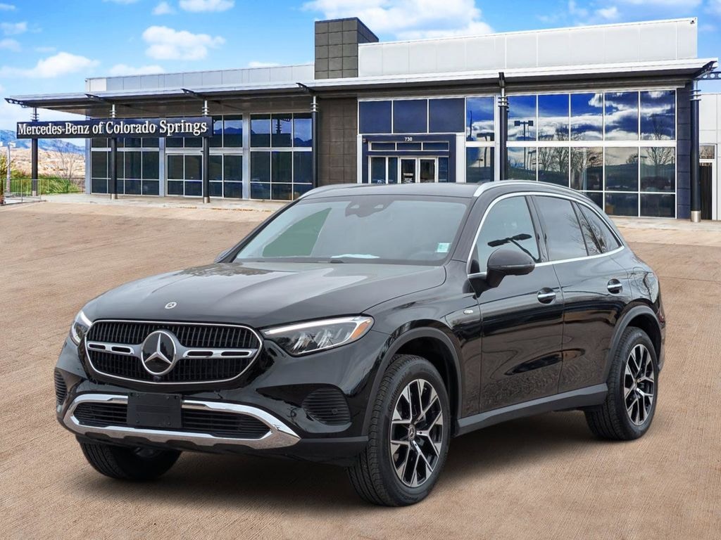 Certified 2025 Mercedes-Benz GLC 4MATIC SUV