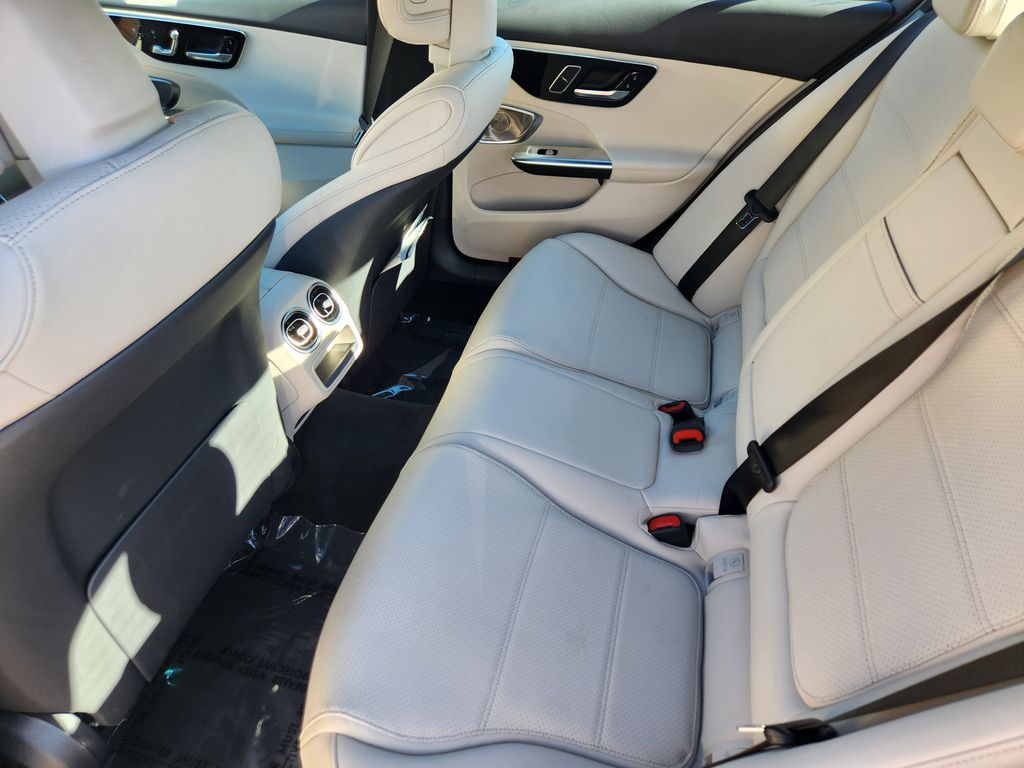 2025 Mercedes-Benz C-Class Sedan C 300 - Photo 29