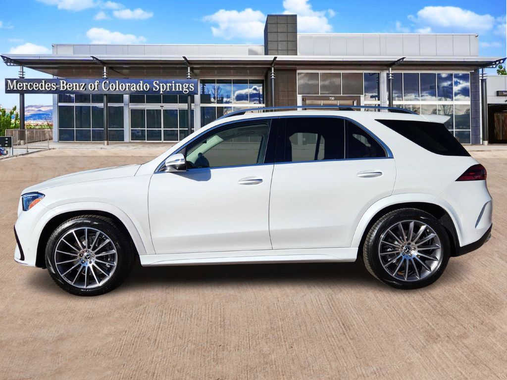 2026 Mercedes Benz GLE 450 4MATIC photo 4