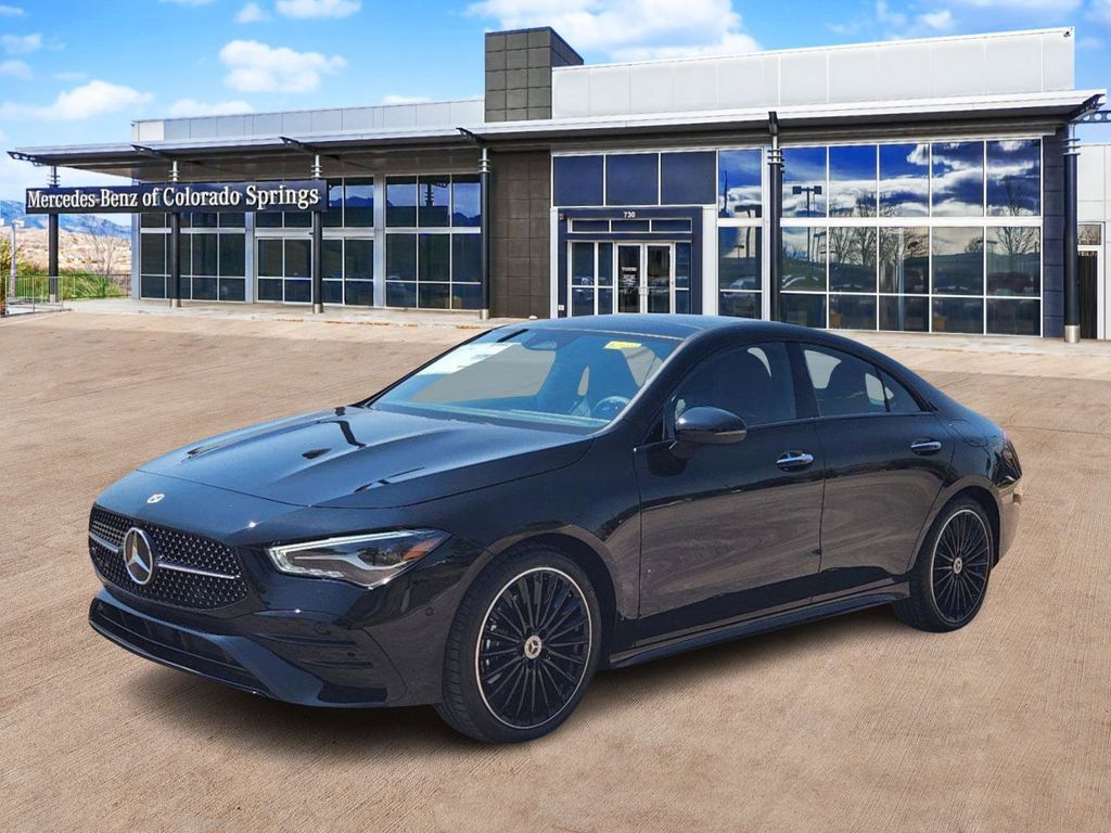 2025 Mercedes Benz CLA 250 4MATIC photo 3