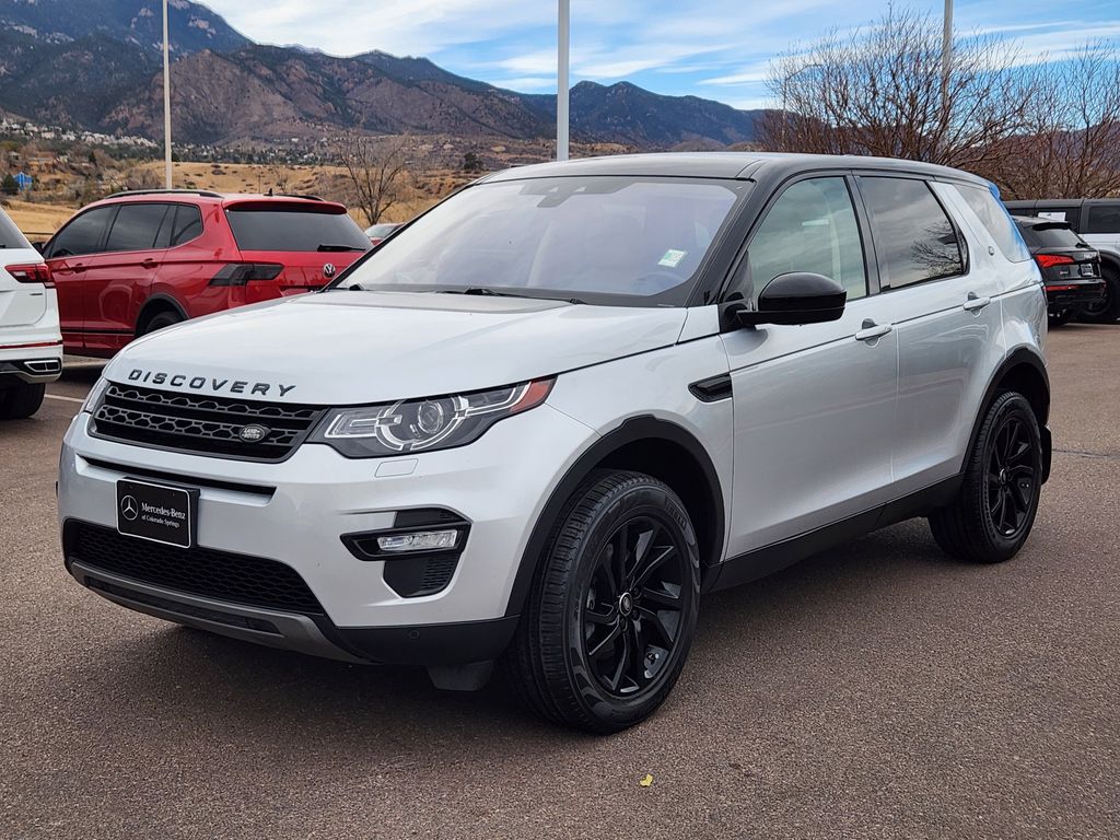 2019 Land Rover Discovery Sport HSE photo 2