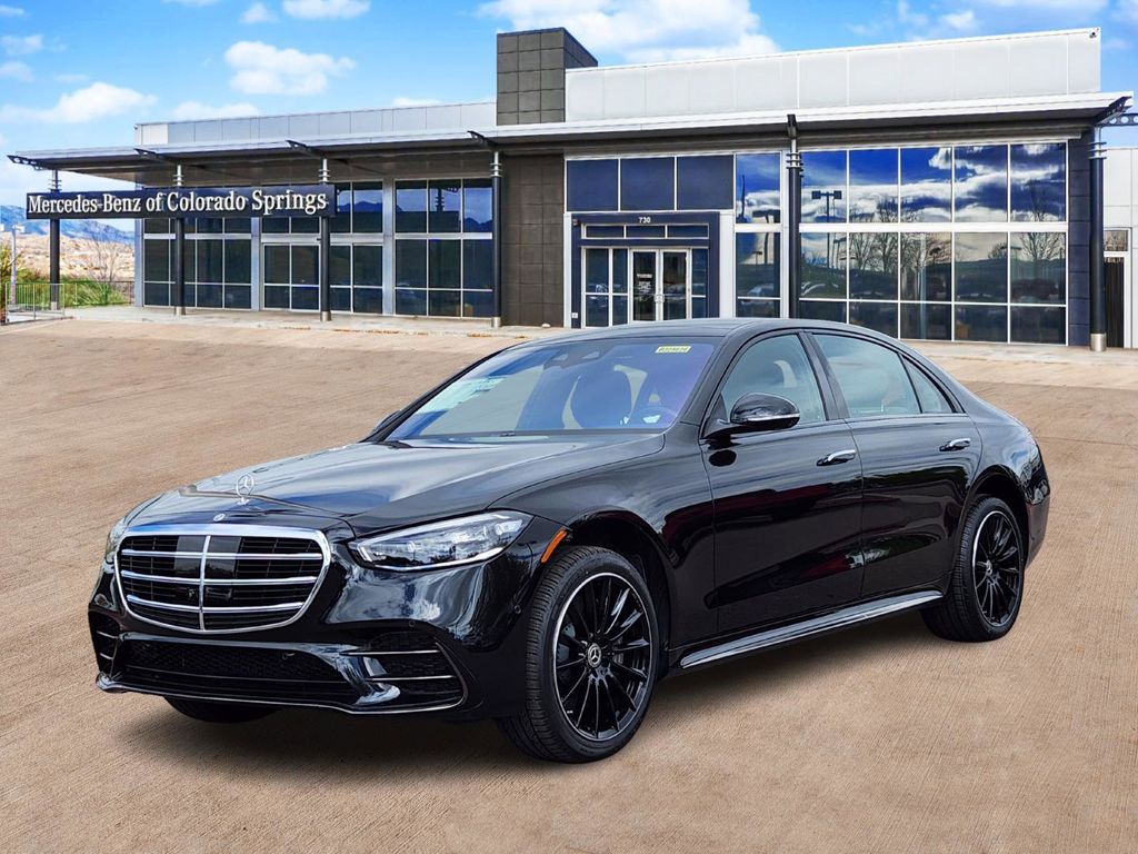 2025 Mercedes Benz S 580 4MATIC photo 3