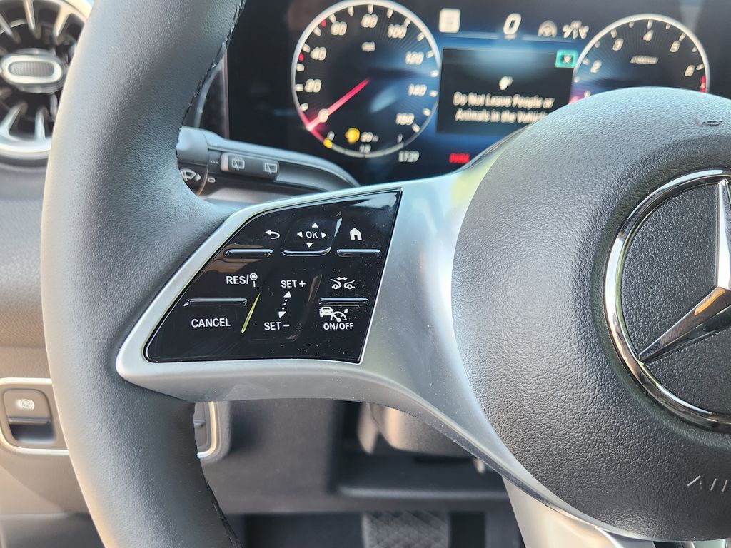 2025 Mercedes-Benz GLB Base - Photo 26