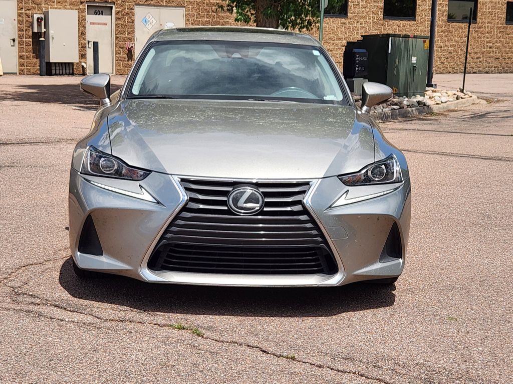 2019 Lexus IS 300 AWD photo 2
