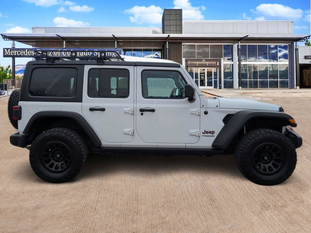 2021 Jeep Wrangler Unlimited Rubicon photo 4
