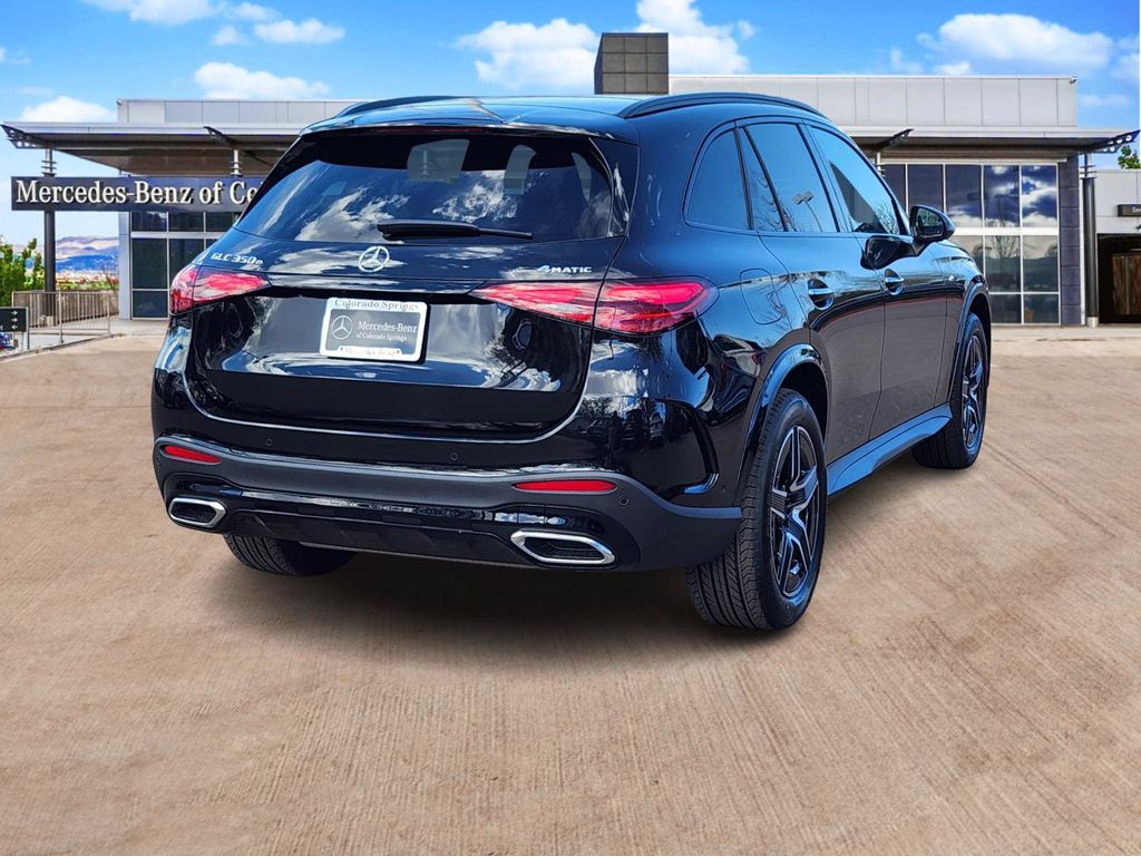 2025 Mercedes Benz GLC 350e 4MATIC photo 4