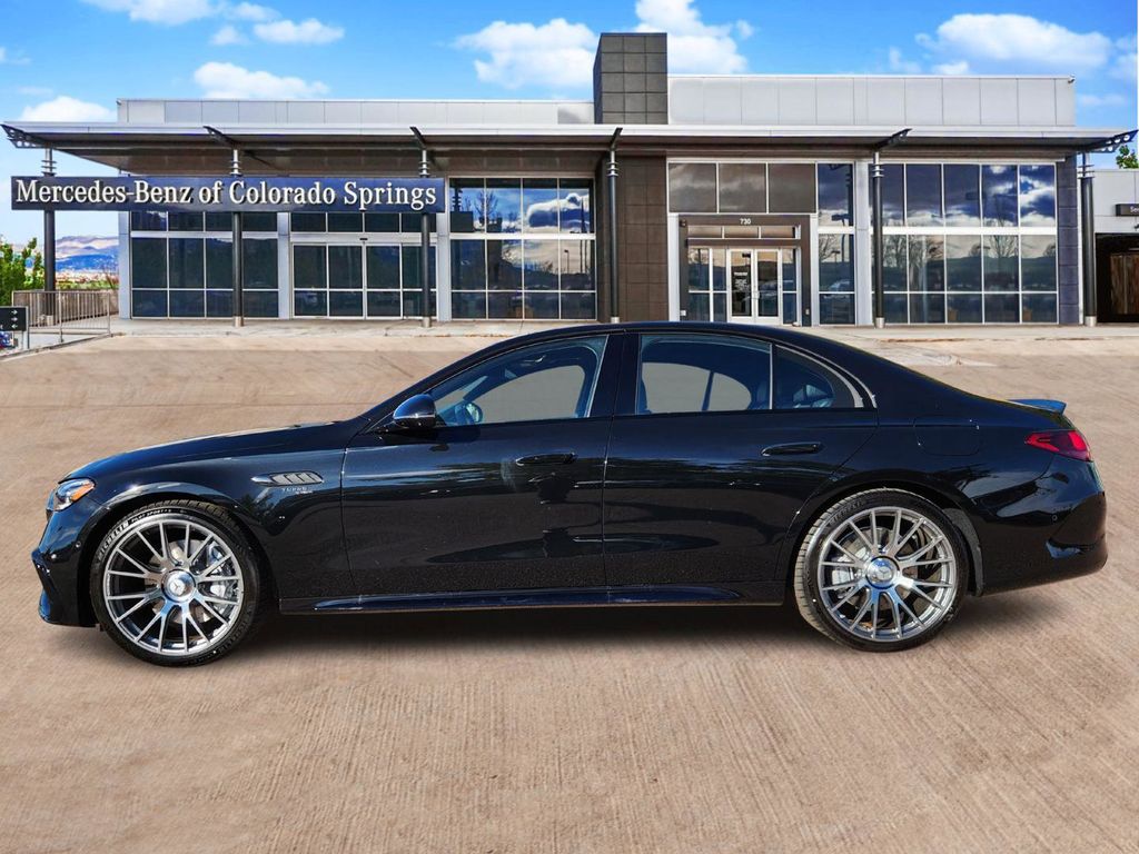 2026 Mercedes Benz E AMG 53 4MATIC photo 4