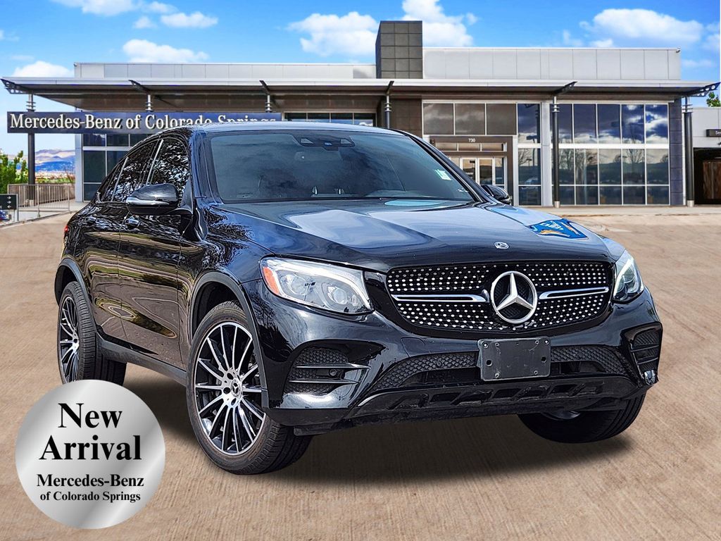2019 Mercedes-Benz GLC GLC300 4MATIC's photo