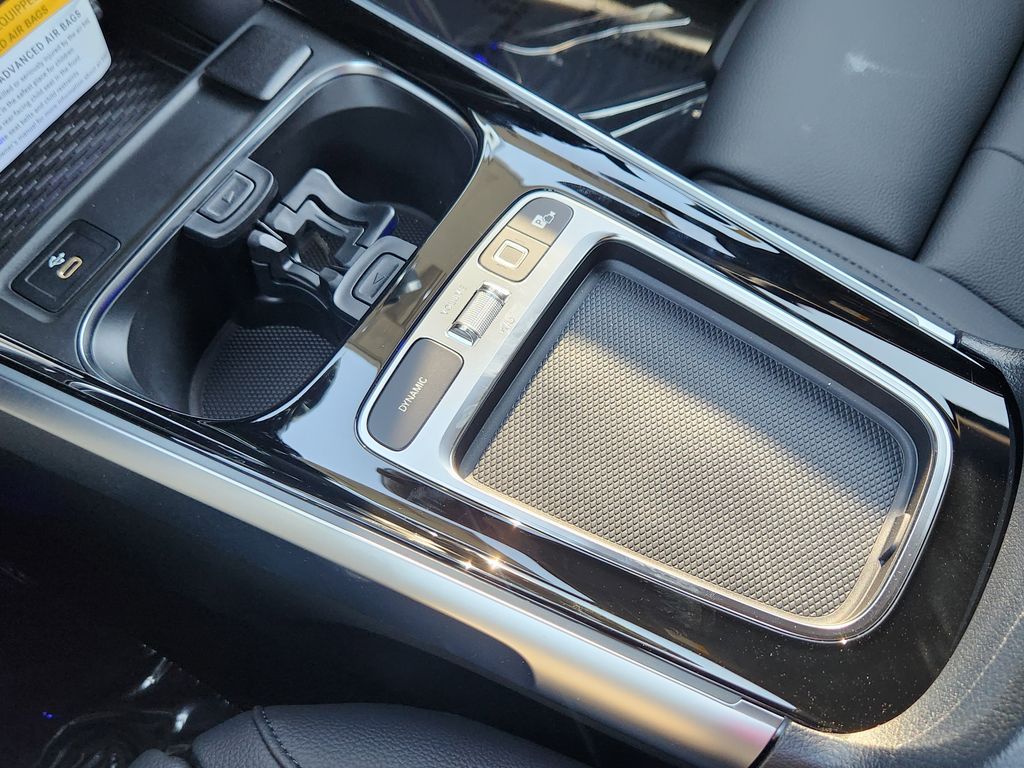 2025 Mercedes-Benz GLB Base - Photo 18