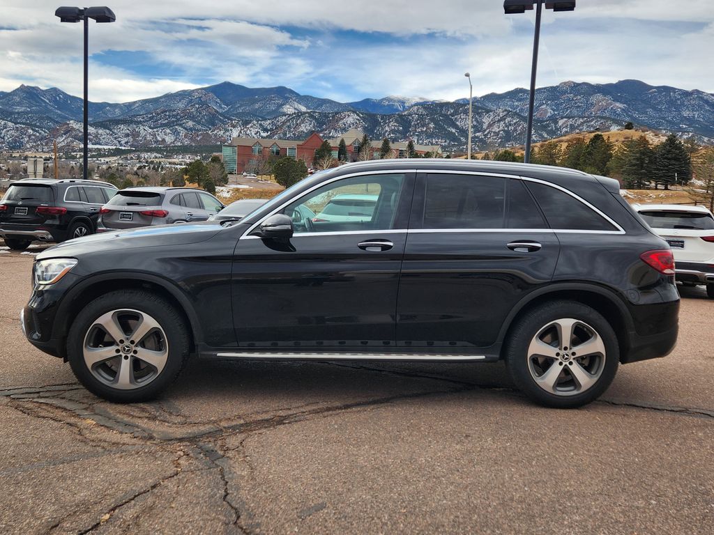 2021 Mercedes Benz GLC 300 4MATIC photo 4