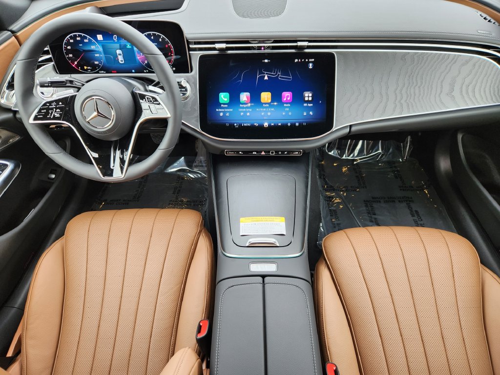 2026 Mercedes-Benz E-Class E350 - Photo 25