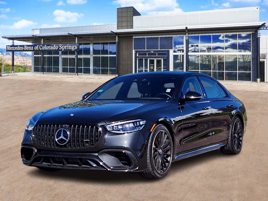 2025 Mercedes Benz S AMG 63 photo 3