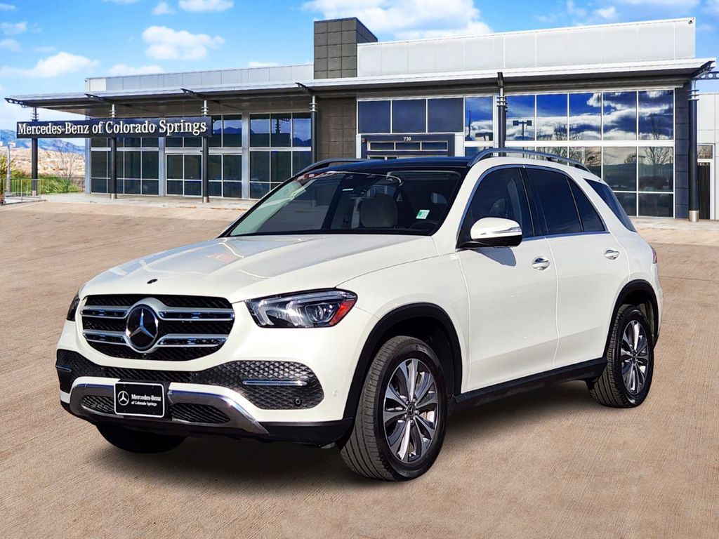 2022 Mercedes Benz GLE 450 4MATIC photo 3