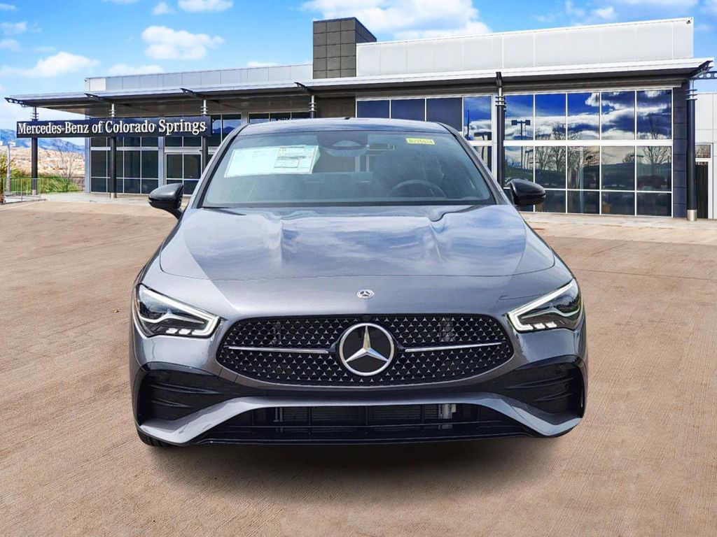 2025 Mercedes Benz CLA 250 4MATIC photo 2